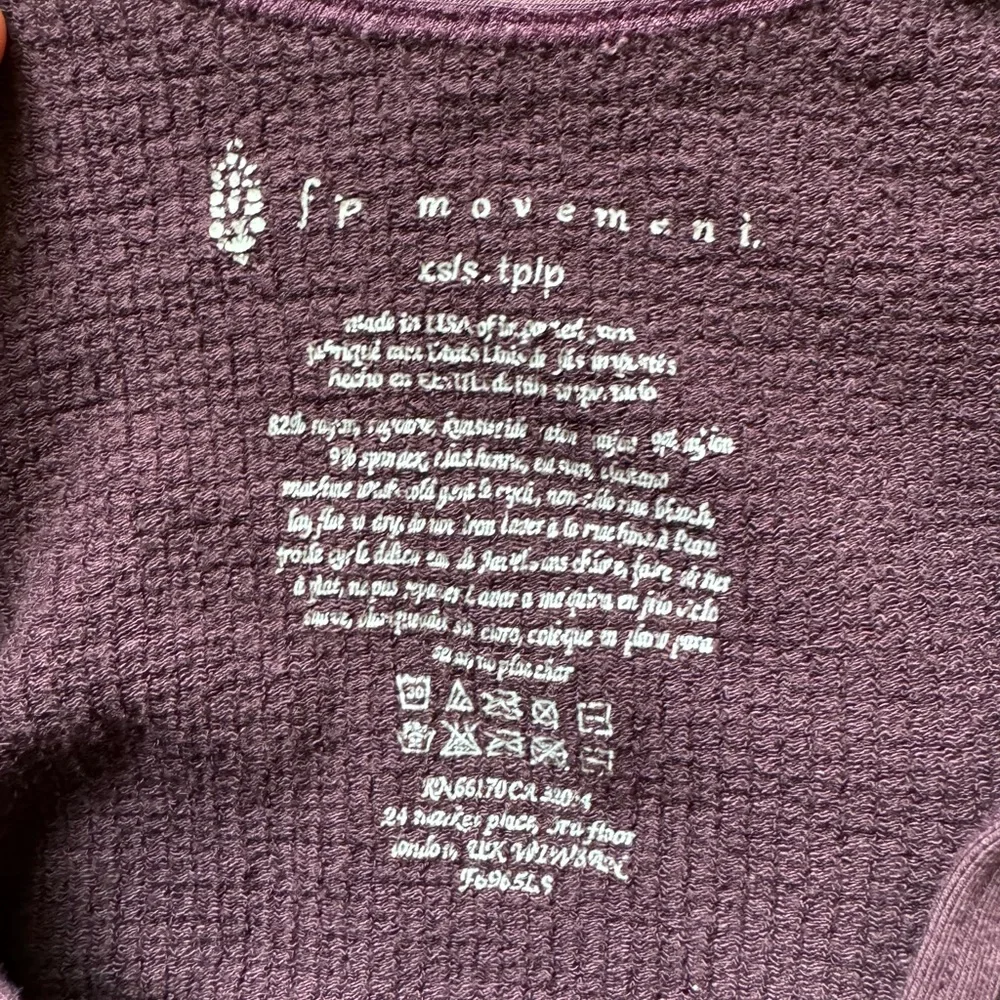 Free People Movement Hop to it long sleeve Crop Top XS/S Purple brushed maroon